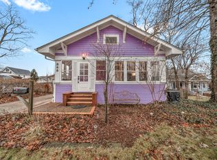 868 Hill Ave, Glen Ellyn, IL