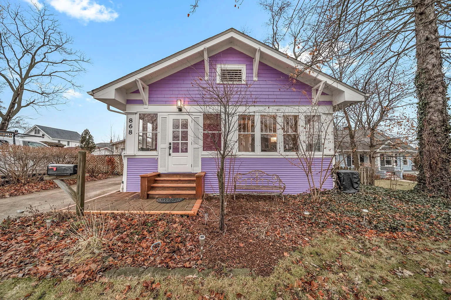 868 Hill Ave photo 1