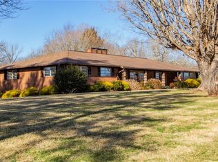 1871 Pads Rd, North Wilkesboro, NC 28659
