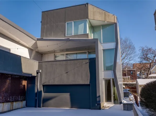 2067 Random Rd, Cleveland, OH 44106