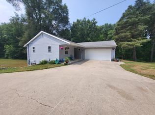 3055 Three Mile Rd NE, Grand Rapids, MI 49525