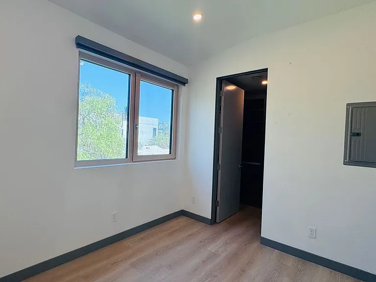 12527 Wagner St — Photo 15