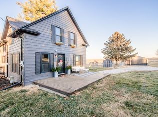 915 Pleasant St, Tabor, IA 51653