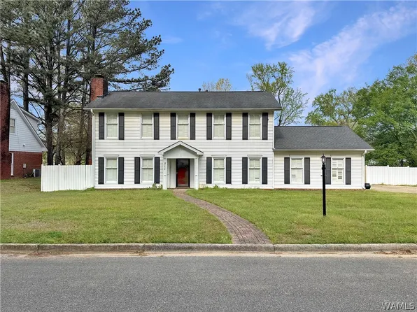 711 Vicksburg Dr, Tuscaloosa, AL 35406