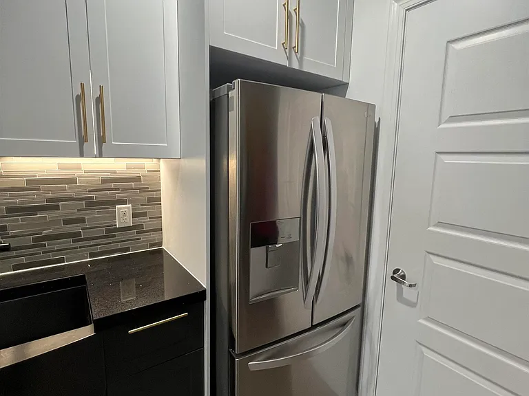 211 Baldwin Ave #207 — Photo 4