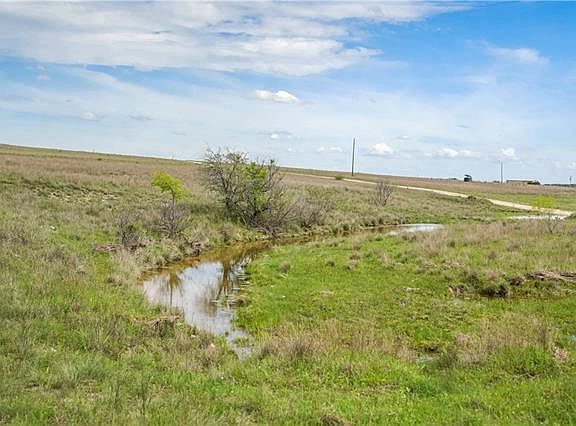 5th image of 272 County Road 2323