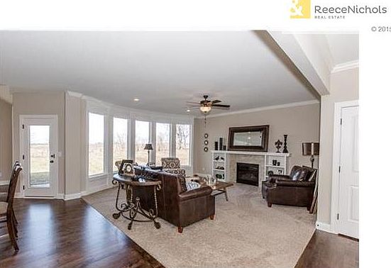 5th image of 8105 NW 90th St