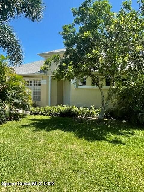 1st image of 420 Paige Ct