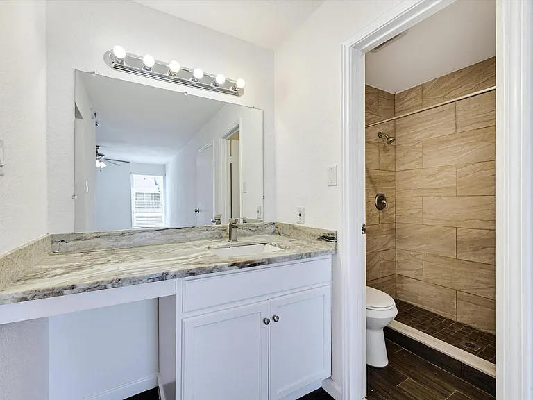 9548 Pagewood Ln #9548 — Photo 17