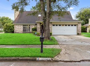 22303 Meadowrock Dr, Spring, TX 77389