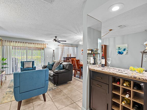4th image of 12196 Sag Harbor Ct APT 5