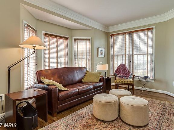 5th image of 10702 Ox Croft Ct