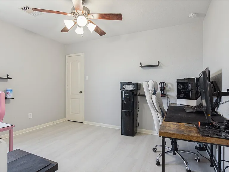 5218 Misty Ln — Photo 20