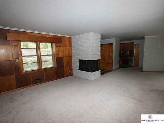 4th image of 1515 Bellevue Blvd N
