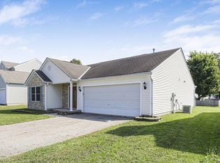 66 Bazler Ln, South Bloomfield, OH 43103