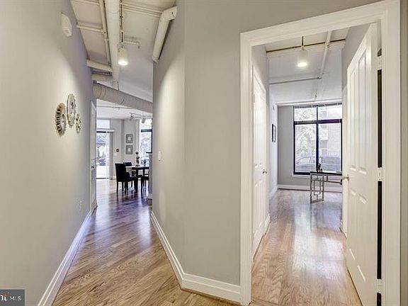 5th image of 1201 N Garfield St APT 109