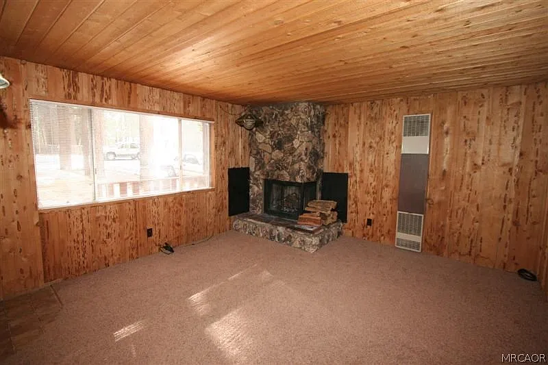 2 bed, 1.0 bath, 760 sqft, $1,350 — Photo 3