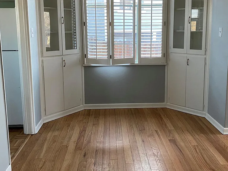 779 Stewart St — Photo 2