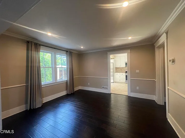 623 Charter Oak St — Photo 7