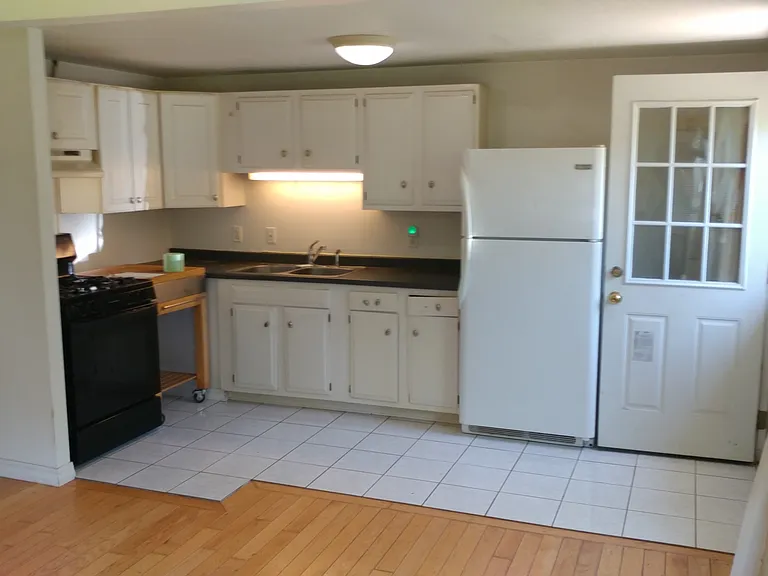 113 Leverett Rd #1 — Photo 4