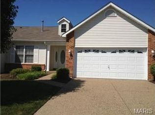 7131 Curtis Dr, Dardenne Prairie, MO 63368