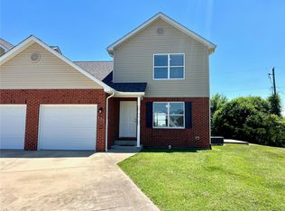 133 Regency Pl, Millstadt, IL