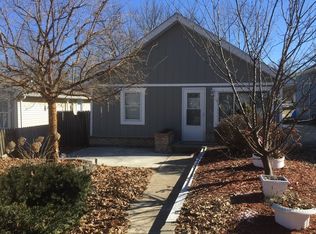 704 Cayuga St, Joliet, IL 60432