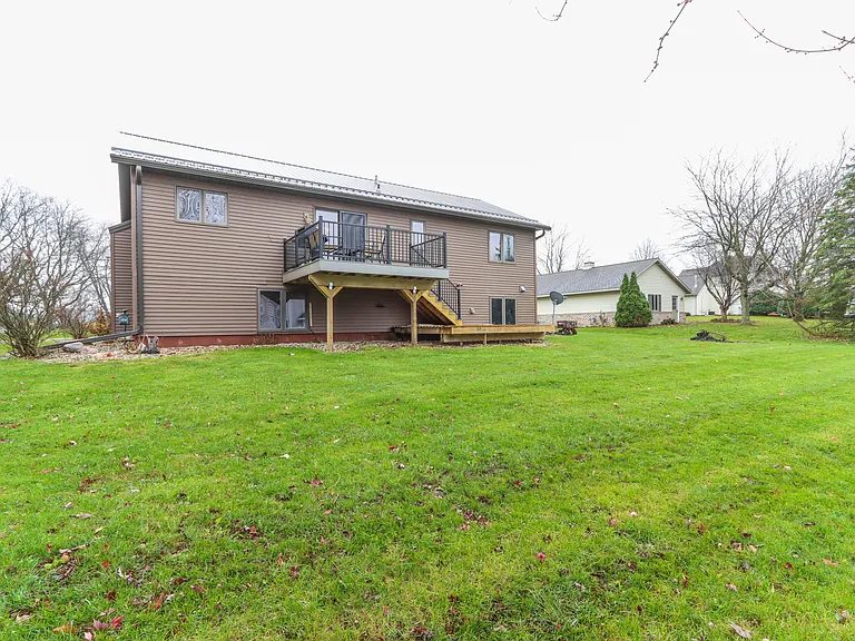 200 Magnolia Dr — Photo 18