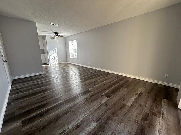 2nd image of 149 W 6th St APT 22