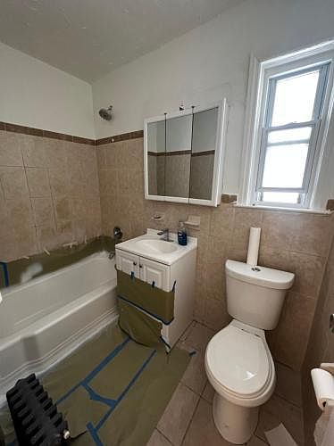 1st image of 2746 Yates Ave