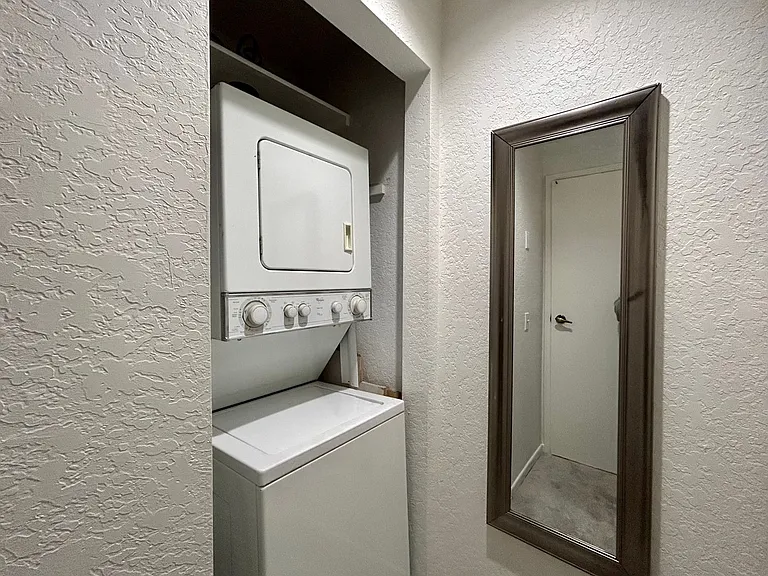 2601 S Broadmoor Dr #63 — Photo 21