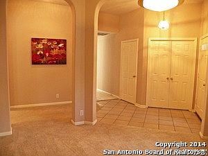 5th image of 18 Cove Creek Dr