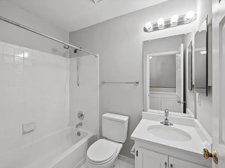 299 S Pickett St — Photo 26