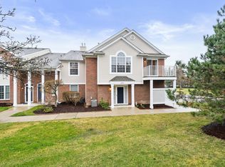 16554 Norfolk Dr, Macomb, MI 48044