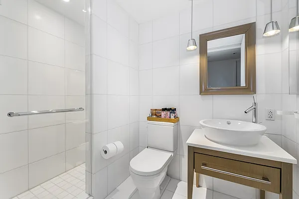 Rented by Corcoran | media 7