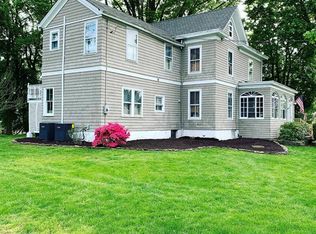 33 Larch Ave #1B, Dumont, NJ 07628