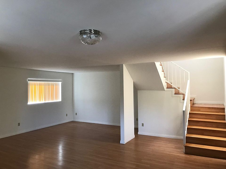 Dining Room to Family Room