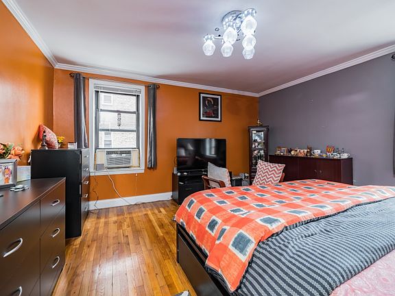 4th image of 65-40 108th St #2A