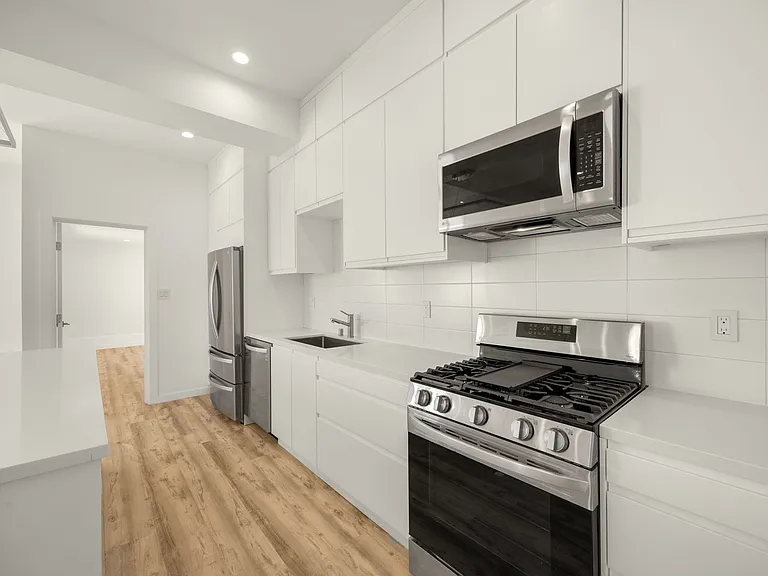 3049-3051 Clement St #1356RC — Photo 3