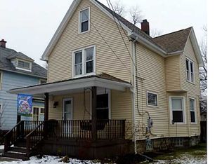 62 Church St, Lancaster, NY 14086