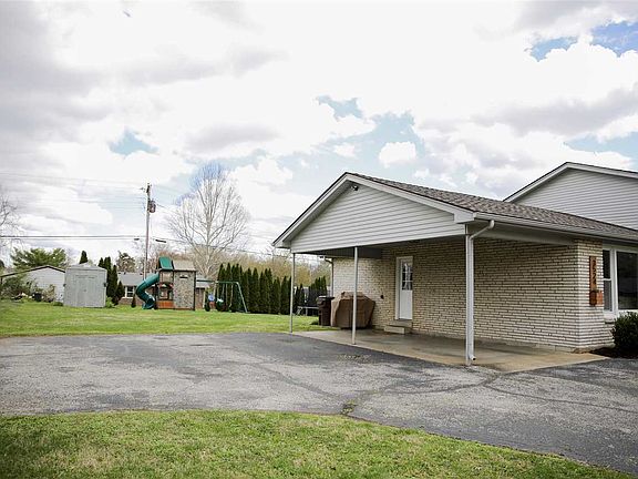 5th image of 3524 Lucinda Dr