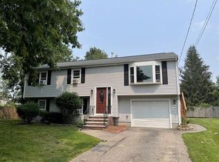 95 Eaton St, Brockton, MA 02301
