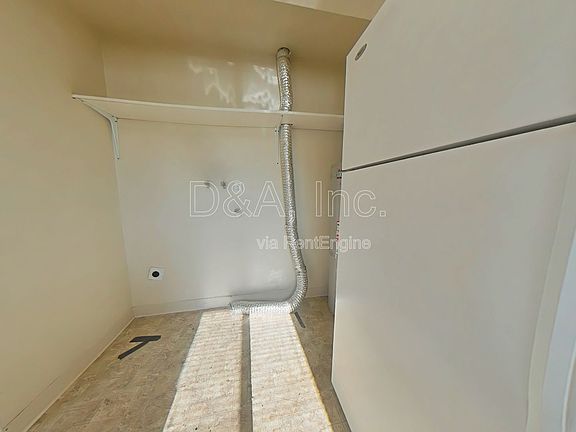 5th image of 1970 NW Kings Pl