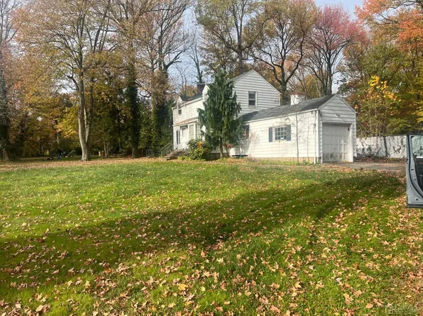 399 Middlesex Ave, Colonia, NJ 07067