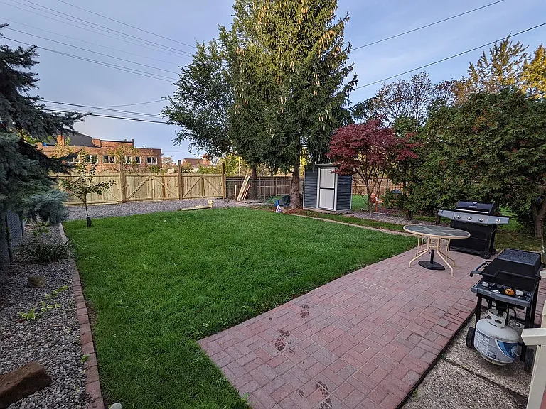 4563 Avery St — Photo 19