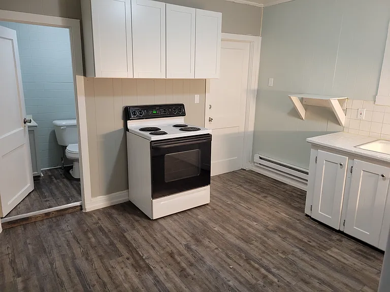 47 Prospect St #5 — Photo 2