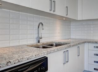 555 Park Rd N #821955, Brantford, ON N3T5L8