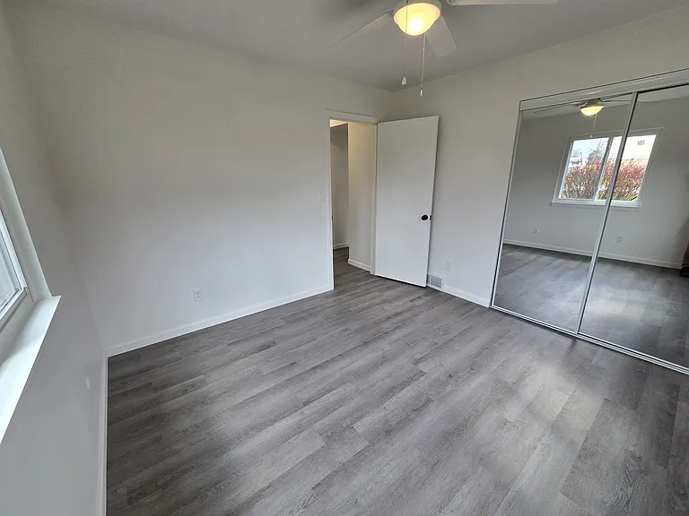4709 Fishcreek Rd #2 — Photo 12