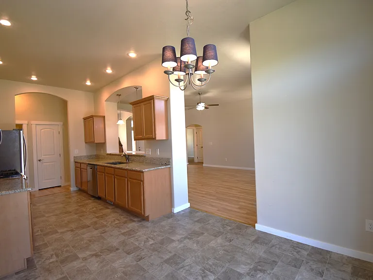 310 E Ironstone Ct — Photo 16
