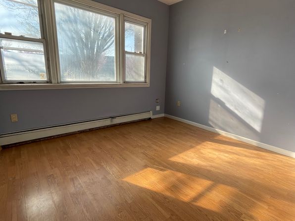 797 Meeker Ave #1